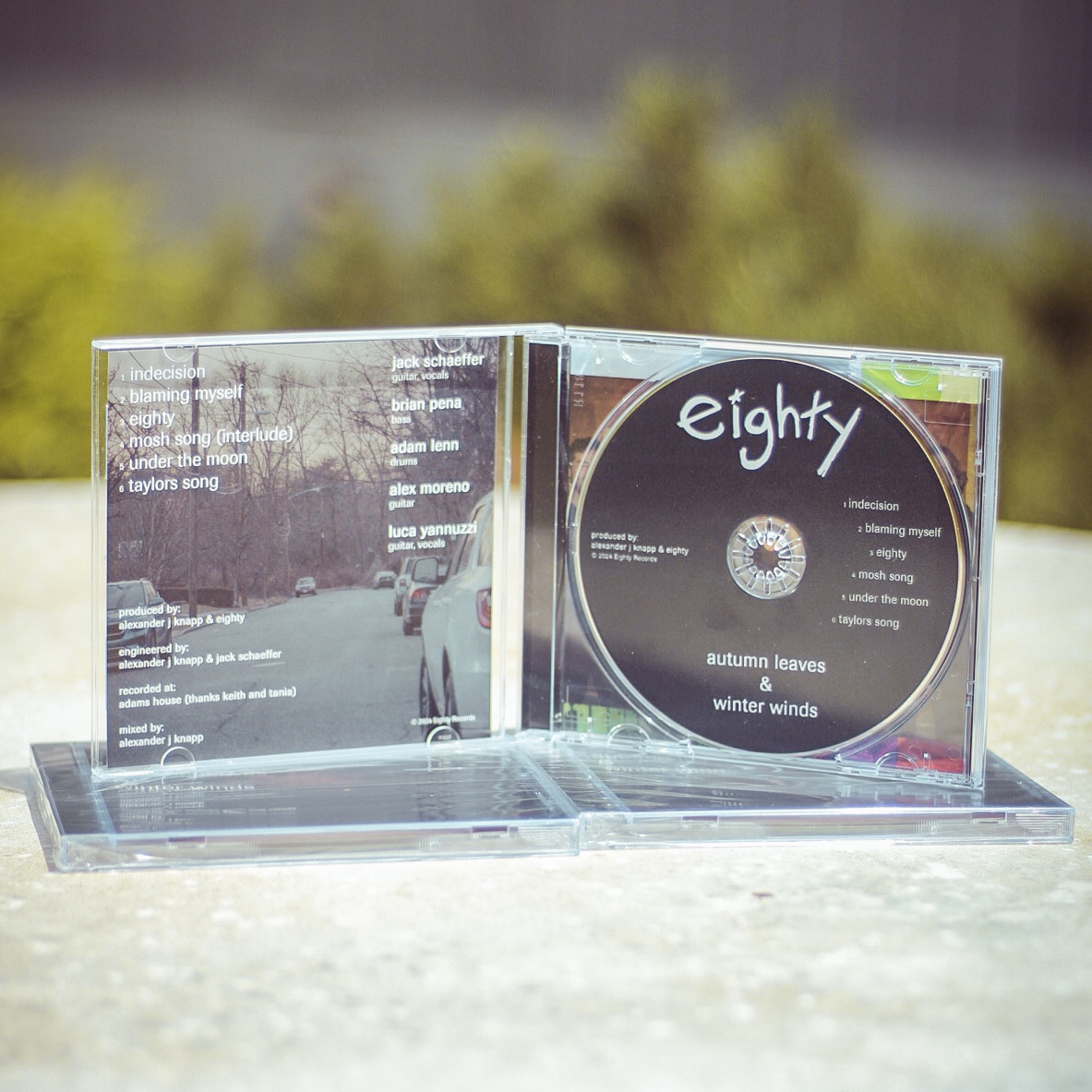 CD OPEN